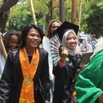 Budaya Penjemputan Wisuda Versi Teater