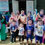 Antisipasi Ancaman Covid-19, Peserta KKN RDR 75 UIN Walisongo Bagikan Hand Sanitizer dan Face Shield