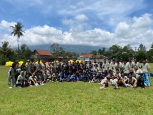 Tim KKN Reguler Kelompok 50 Turut Serta dalam Camp Fest Patemon 2022