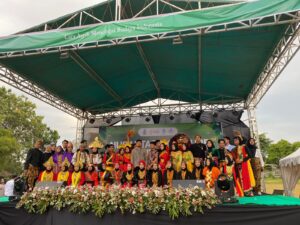 Penampilan Busana Adat Minang Meriahkan Nusantara Culture Festival 2023