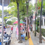 Ramai ‘War Takjil’ di Sekitar Kampus 3 UIN Walisongo: Mahasiswa Hemat UMKM Merapat